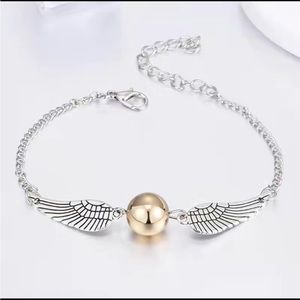 ***$5 BUNDLE*** Wings Bracelet